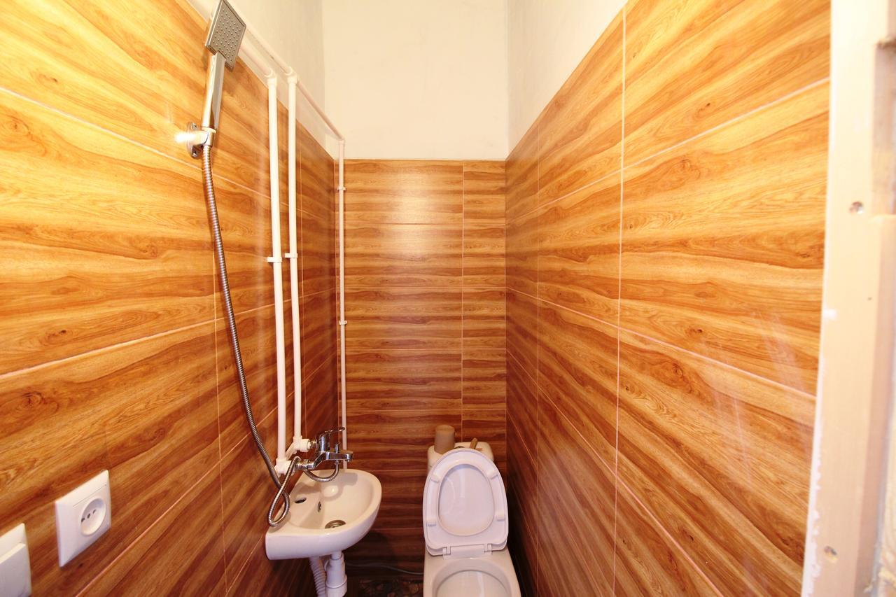 Sheni Hostel ティビリシ エクステリア 写真