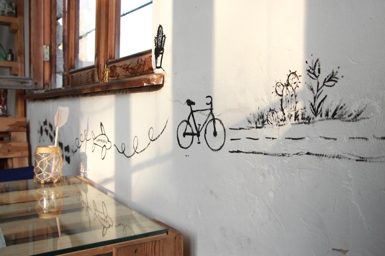 Sheni Hostel ティビリシ エクステリア 写真