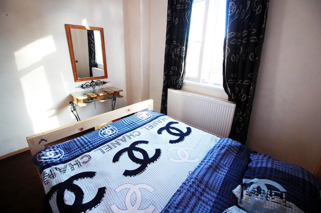Sheni Hostel ティビリシ エクステリア 写真