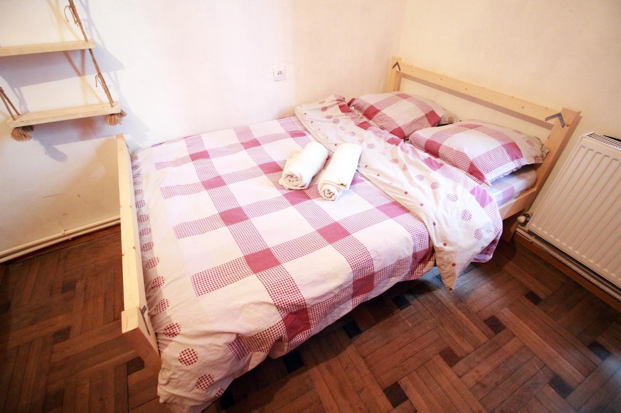 Sheni Hostel ティビリシ エクステリア 写真