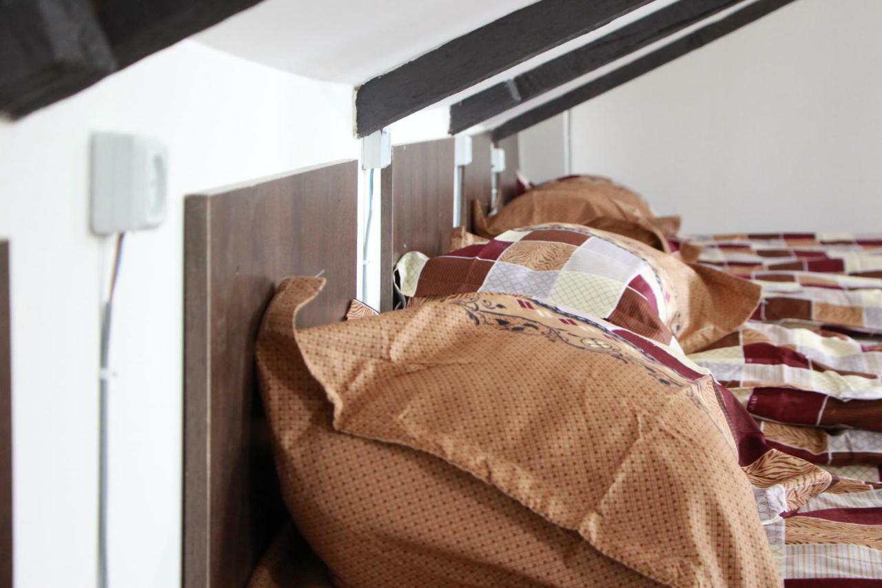 Sheni Hostel ティビリシ エクステリア 写真
