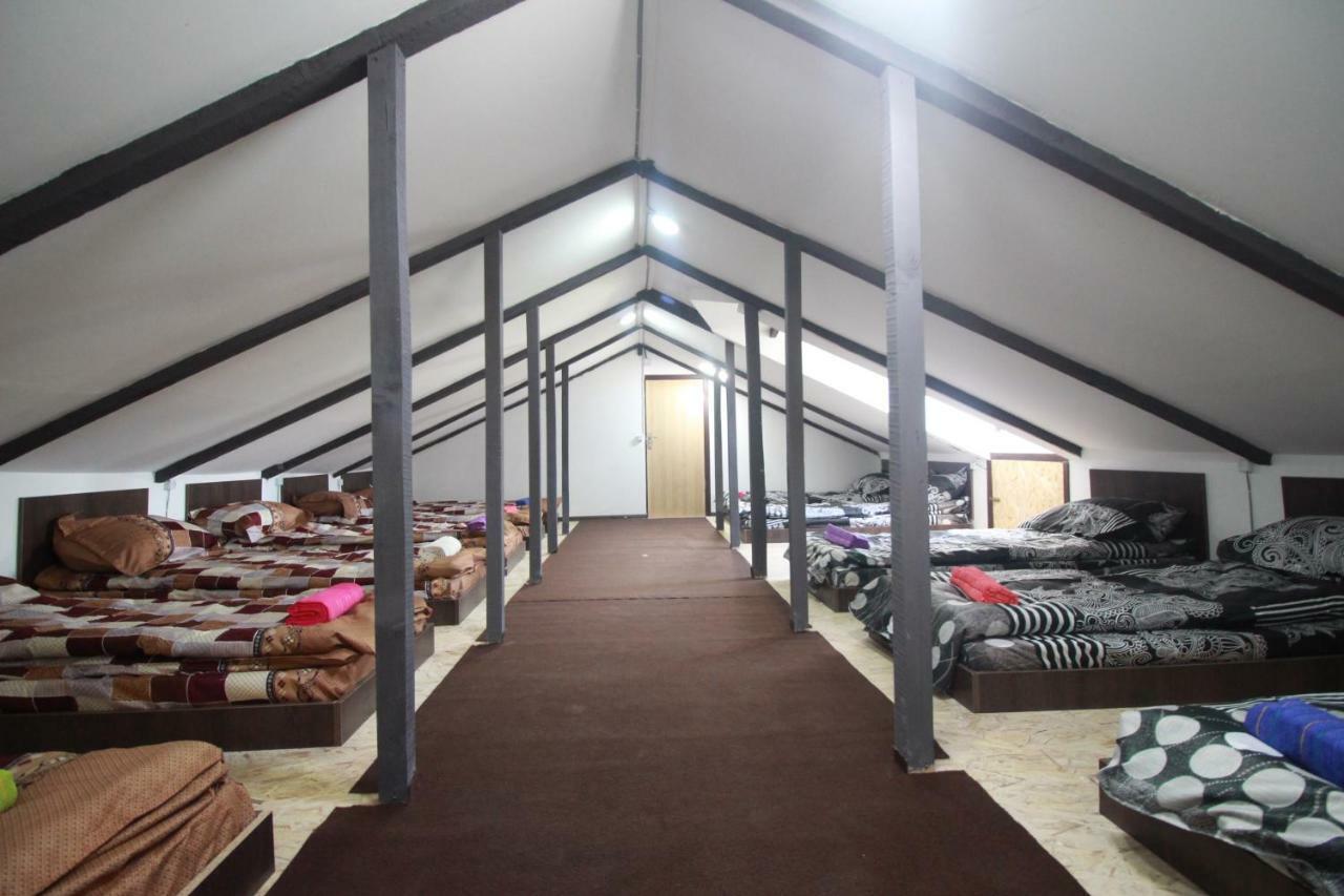 Sheni Hostel ティビリシ エクステリア 写真